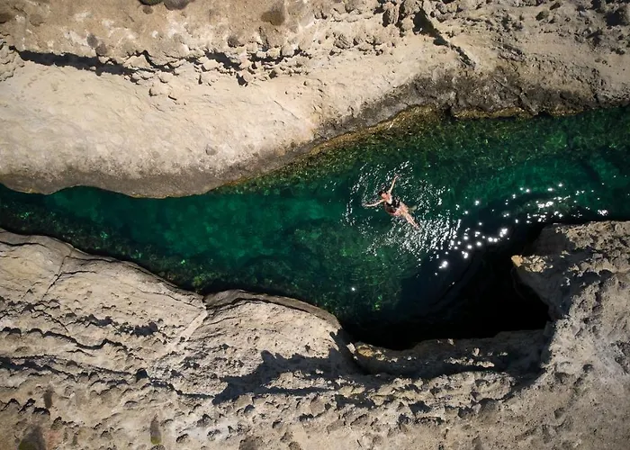 Domes White Coast Milos, Adults Only ホテル 5*